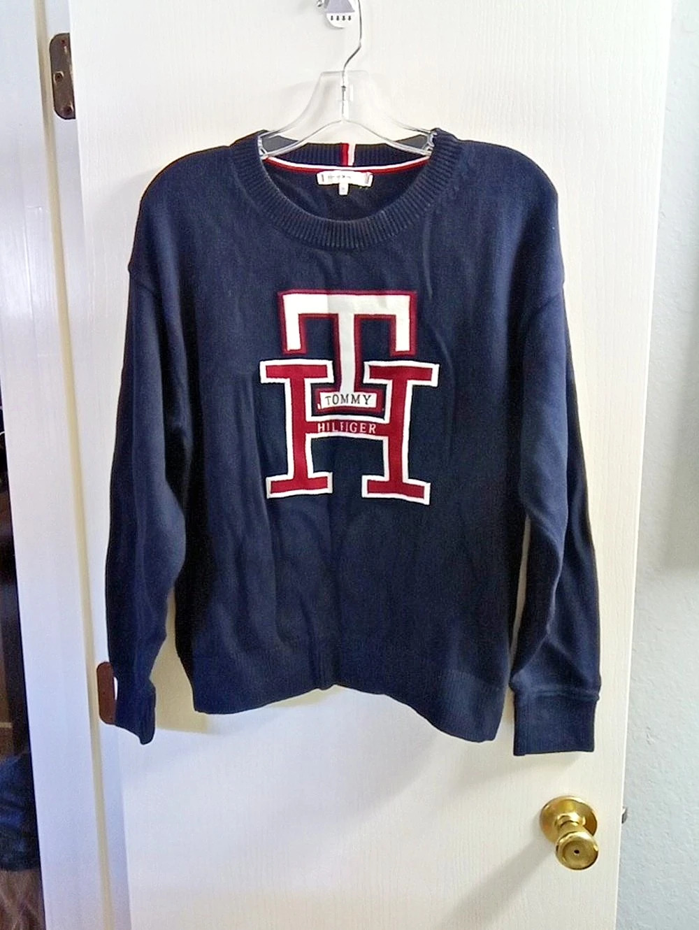 Tommy Hilfiger Logo Crewneck Sweater in Blue & Red Size Medium